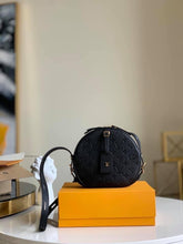 Load image into Gallery viewer, Louis Vuitton Boite Chapeau Souple MM Bag - LUXURY KLOZETT