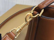 Load image into Gallery viewer, Celine Teen Bucket 16 Bag