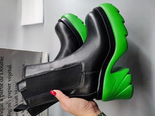 Load image into Gallery viewer, Bottega Veneta Boots