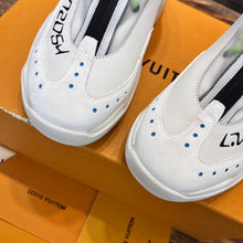Load image into Gallery viewer, Louis Vuitton Millenium Sneakers