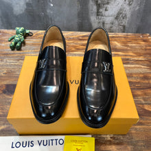 Load image into Gallery viewer, Louis Vuitton Loafer