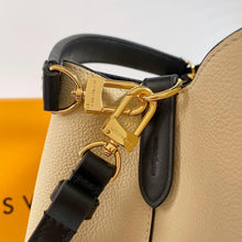 Load image into Gallery viewer, Louis Vuitton Crafty NeoNoe MM Bag