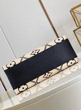 Load image into Gallery viewer, Louis Vuitton OnTheGo MM Bag