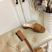 Load image into Gallery viewer, Fendi Signature Slides
