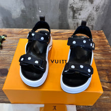 Load image into Gallery viewer, Louis Vuitton Archlight Flat Sandals