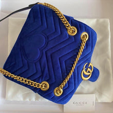 Load image into Gallery viewer, Gucci Marmont Small Shoulder Bag