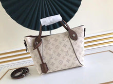 Load image into Gallery viewer, Louis Vuitton Hina PM Bag - LUXURY KLOZETT