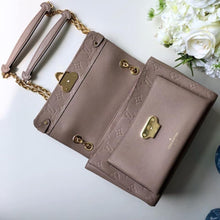 Load image into Gallery viewer, Louis Vuitton Vavin PM Bag