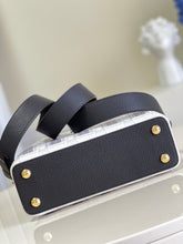 Load image into Gallery viewer, Louis Vuitton Capucines BB Bag