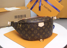 Load image into Gallery viewer, Louis Vuitton Bumbag