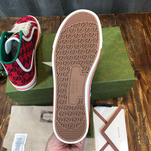 Load image into Gallery viewer, Gucci Tennis 1977 Sneakers
