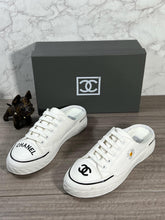 Load image into Gallery viewer, Chanel slide