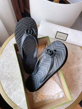 Load image into Gallery viewer, Gucci Chevron Thong Sandal