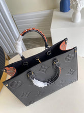 Load image into Gallery viewer, Louis Vuitton OnTheGo MM Bag
