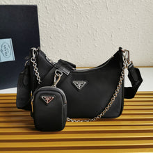 Load image into Gallery viewer, Prada Re- Edition 2005 Re-Nylon Bag