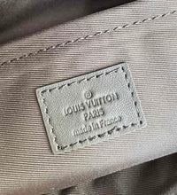 Load image into Gallery viewer, Louis Vuitton S Lock Messenger Bag
