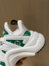 Load image into Gallery viewer, Louis Vuitton Archlight Sneaker
