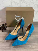 Load image into Gallery viewer, Christian Louboutin Iriza 100 Pumps