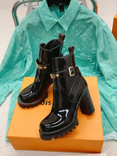 Load image into Gallery viewer, Louis Vuitton Star Trail Ankle Boots