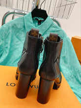 Load image into Gallery viewer, Louis Vuitton Star Trail Ankle Boots