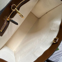Load image into Gallery viewer, Gucci Medium Tote Bag With Interlocking G