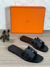 Load image into Gallery viewer, Hermes Oran Sandal