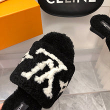Load image into Gallery viewer, Louis Vuitton Magnetic Mule