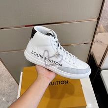 Load image into Gallery viewer, Louis Vuitton Charlie Sneakers