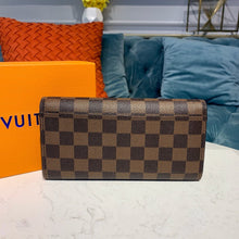 Load image into Gallery viewer, Louis Vuitton Sarah Wallet