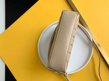 Load image into Gallery viewer, YSL Loulou Toy Bag In Matelasse Y Leather