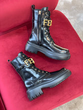 Load image into Gallery viewer, Fendi Fendigraphy Boots