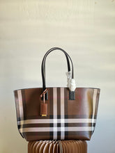 Load image into Gallery viewer, Burberry Check And Leather Medium Tote Bag