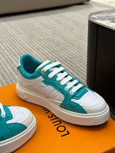 Load image into Gallery viewer, Louis Vuitton Time Out Sneakers