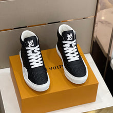 Load image into Gallery viewer, Louis Vuitton Ollie  Sneakers