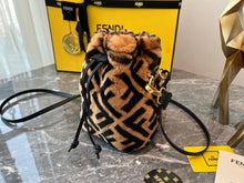 Load image into Gallery viewer, Fendi Mon Tresor Mini Bag