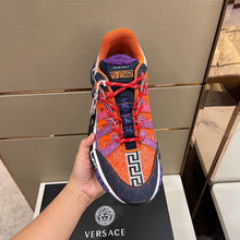 Load image into Gallery viewer, Versace Trigreca Sneakers