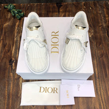 Load image into Gallery viewer, Christian Dior Vibe Sneakers