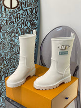 Load image into Gallery viewer, Louis Vuitton Territory Half Boots