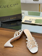 Load image into Gallery viewer, Gucci Women Slide Sandal With Crystals
