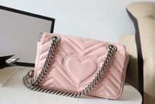 Load image into Gallery viewer, Gucci GG Marmont Shoulder Bag - LUXURY KLOZETT