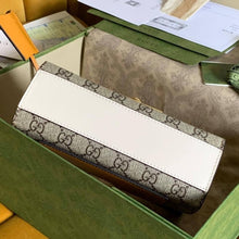 Load image into Gallery viewer, Gucci Padlock Small Shoulder Bag