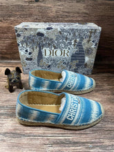 Load image into Gallery viewer, Christian Dior Espadrilles - LUXURY KLOZETT
