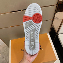 Load image into Gallery viewer, Louis Vuitton Trainer Sneaker - LUXURY KLOZETT