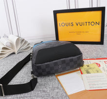 Load image into Gallery viewer, Louis Vuitton Avenue Sling Bag