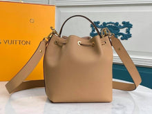 Load image into Gallery viewer, Louis Vuitton Lockme Bucket Bag - LUXURY KLOZETT