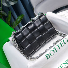 Load image into Gallery viewer, Bottega Veneta Chain Cassette Bag