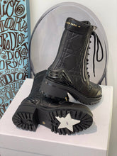 Load image into Gallery viewer, Christian Dior D Leader Ankle Boots