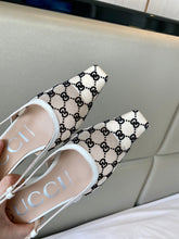 Load image into Gallery viewer, Gucci GG Slingback Pump
