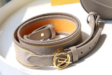 Load image into Gallery viewer, Louis Vuitton Pont 9 Soft PM Bag