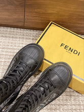 Load image into Gallery viewer, Fendi Rockoko Boots